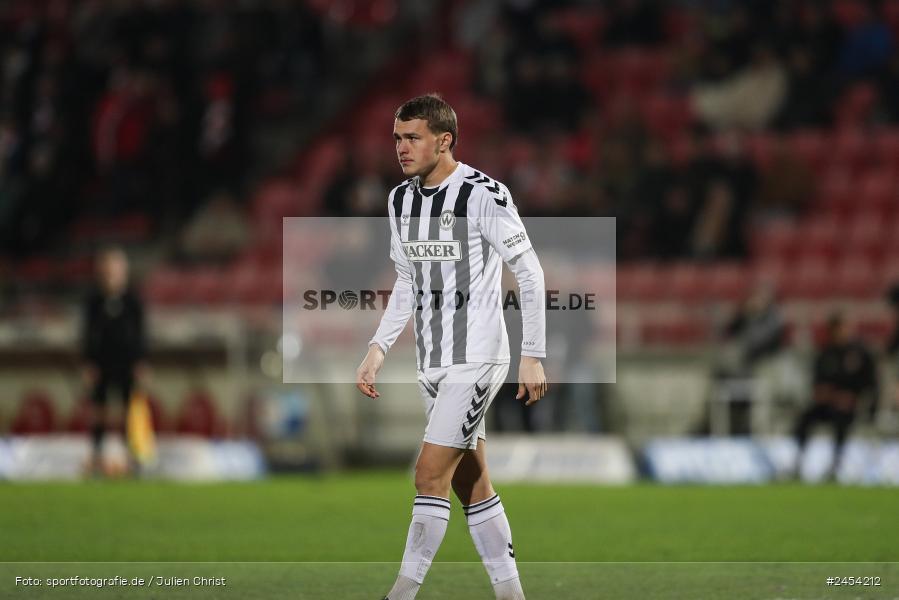 AKON Arena, Würzburg, 15.11.2024, sport, action, Fussball, BFV, 20. Spieltag, Regionalliga Bayern, SVW, FWK, SV Wacker Burghausen, FC Würzburger Kickers - Bild-ID: 2454212