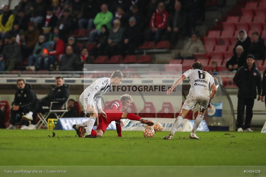 AKON Arena, Würzburg, 15.11.2024, sport, action, Fussball, BFV, 20. Spieltag, Regionalliga Bayern, SVW, FWK, SV Wacker Burghausen, FC Würzburger Kickers - Bild-ID: 2454228