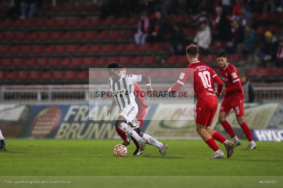 AKON Arena, Würzburg, 15.11.2024, sport, action, Fussball, BFV, 20. Spieltag, Regionalliga Bayern, SVW, FWK, SV Wacker Burghausen, FC Würzburger Kickers - Bild-ID: 2454231