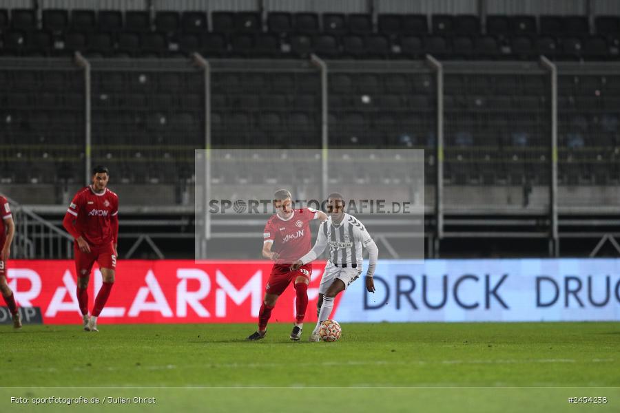 AKON Arena, Würzburg, 15.11.2024, sport, action, Fussball, BFV, 20. Spieltag, Regionalliga Bayern, SVW, FWK, SV Wacker Burghausen, FC Würzburger Kickers - Bild-ID: 2454238