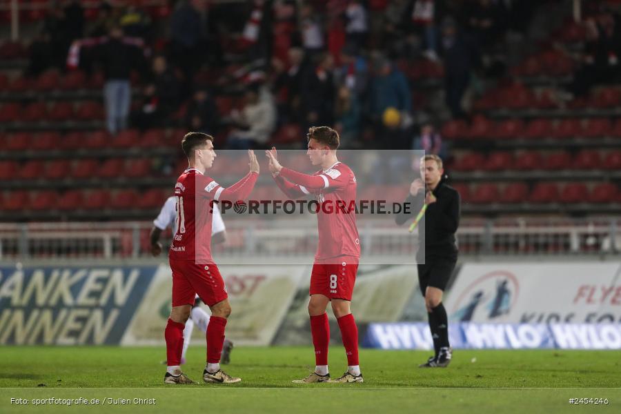 AKON Arena, Würzburg, 15.11.2024, sport, action, Fussball, BFV, 20. Spieltag, Regionalliga Bayern, SVW, FWK, SV Wacker Burghausen, FC Würzburger Kickers - Bild-ID: 2454246