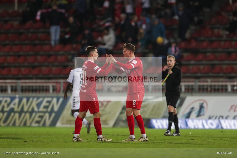 AKON Arena, Würzburg, 15.11.2024, sport, action, Fussball, BFV, 20. Spieltag, Regionalliga Bayern, SVW, FWK, SV Wacker Burghausen, FC Würzburger Kickers - Bild-ID: 2454248