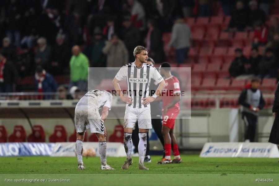 AKON Arena, Würzburg, 15.11.2024, sport, action, Fussball, BFV, 20. Spieltag, Regionalliga Bayern, SVW, FWK, SV Wacker Burghausen, FC Würzburger Kickers - Bild-ID: 2454254