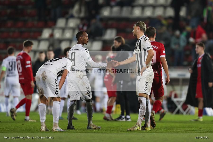 AKON Arena, Würzburg, 15.11.2024, sport, action, Fussball, BFV, 20. Spieltag, Regionalliga Bayern, SVW, FWK, SV Wacker Burghausen, FC Würzburger Kickers - Bild-ID: 2454256