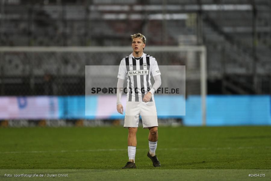 AKON Arena, Würzburg, 15.11.2024, sport, action, Fussball, BFV, 20. Spieltag, Regionalliga Bayern, SVW, FWK, SV Wacker Burghausen, FC Würzburger Kickers - Bild-ID: 2454275