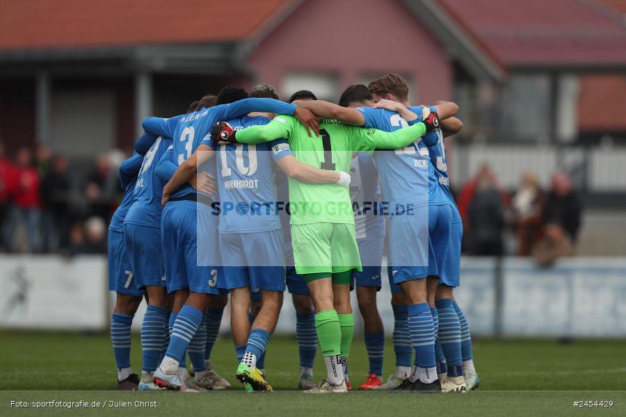 sport, action, TSV Aubstadt, Regionalliga Bayern, NGN-Arena, Fussball, FVI, FV Illertissen, BFV, Aubstadt, AUB, 20. Spieltag, 16.11.2024 - Bild-ID: 2454429