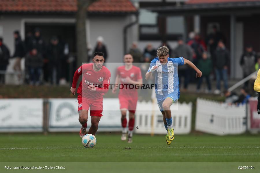 sport, action, TSV Aubstadt, Regionalliga Bayern, NGN-Arena, Fussball, FVI, FV Illertissen, BFV, Aubstadt, AUB, 20. Spieltag, 16.11.2024 - Bild-ID: 2454454