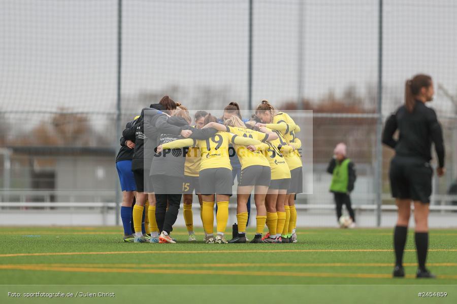 sport, action, Sportanlage Buchschwabacher Strasse 32, SV67, SV 67 Weinberg, SCS, SC Sand, Roßtal, Fussball, DFB, 2. Frauen-Bundesliga, 17.11.2024, 11. Spieltag - Bild-ID: 2454859 sport, action, Sportanlage Buchschwabacher Strasse 32, SV67, SV 67 Weinberg, SCS, SC Sand, Roßtal, Fussball, DFB, 2. Frauen-Bundesliga, 17.11.2024, 11. Spieltag - Bild-ID: 2454859