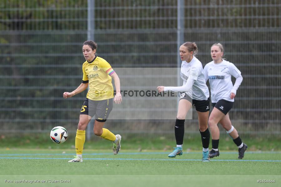 sport, action, Sportanlage Buchschwabacher Strasse 32, SV67, SV 67 Weinberg, SCS, SC Sand, Roßtal, Fussball, DFB, 2. Frauen-Bundesliga, 17.11.2024, 11. Spieltag - Bild-ID: 2454864 sport, action, Sportanlage Buchschwabacher Strasse 32, SV67, SV 67 Weinberg, SCS, SC Sand, Roßtal, Fussball, DFB, 2. Frauen-Bundesliga, 17.11.2024, 11. Spieltag - Bild-ID: 2454864