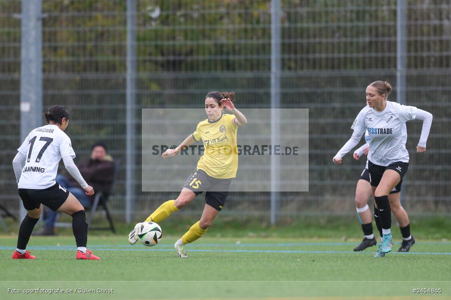sport, action, Sportanlage Buchschwabacher Strasse 32, SV67, SV 67 Weinberg, SCS, SC Sand, Roßtal, Fussball, DFB, 2. Frauen-Bundesliga, 17.11.2024, 11. Spieltag - Bild-ID: 2454865 sport, action, Sportanlage Buchschwabacher Strasse 32, SV67, SV 67 Weinberg, SCS, SC Sand, Roßtal, Fussball, DFB, 2. Frauen-Bundesliga, 17.11.2024, 11. Spieltag - Bild-ID: 2454865