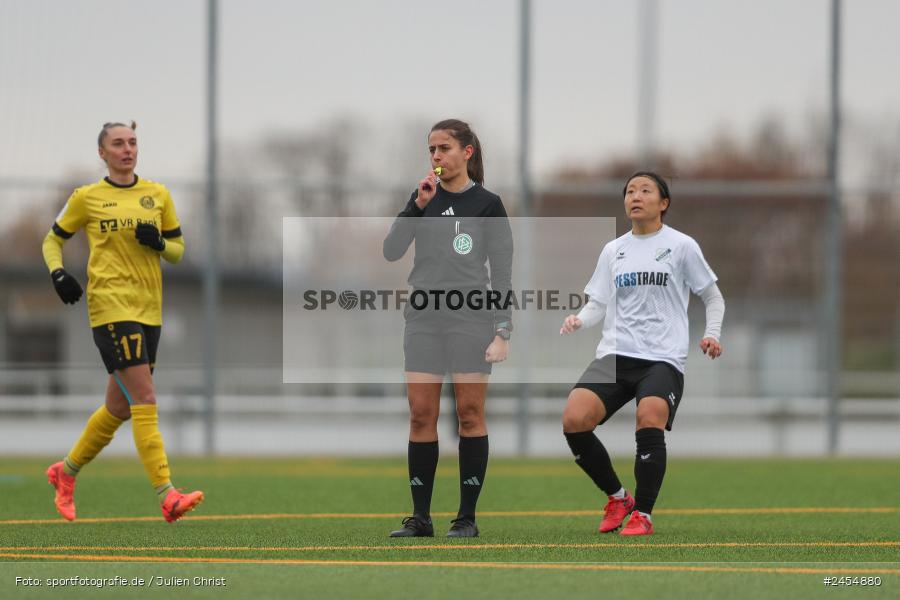 sport, action, Sportanlage Buchschwabacher Strasse 32, SV67, SV 67 Weinberg, SCS, SC Sand, Roßtal, Fussball, DFB, 2. Frauen-Bundesliga, 17.11.2024, 11. Spieltag - Bild-ID: 2454880