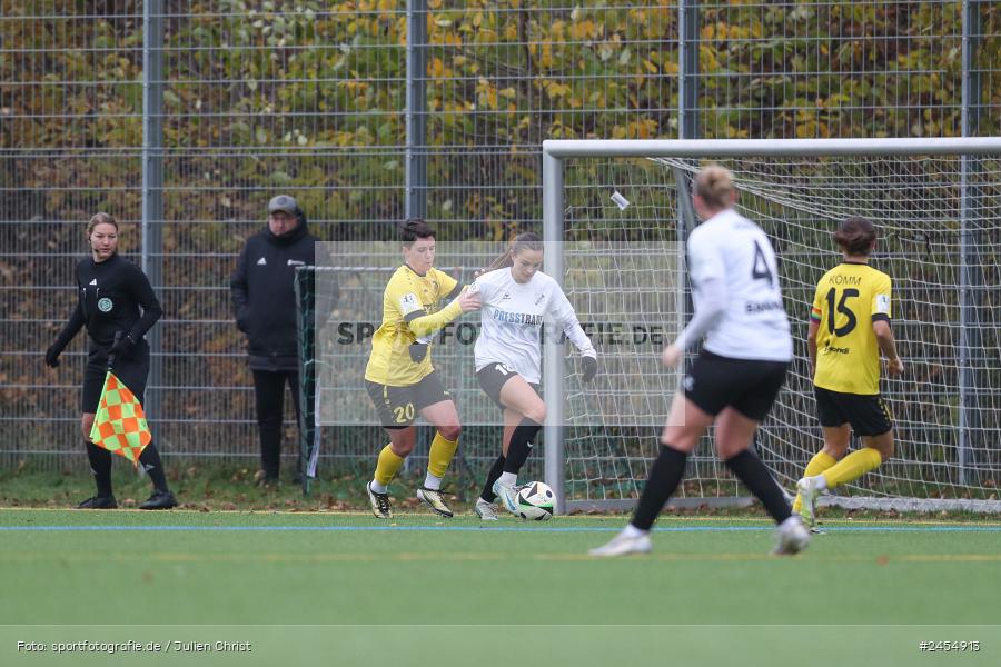 sport, action, Sportanlage Buchschwabacher Strasse 32, SV67, SV 67 Weinberg, SCS, SC Sand, Roßtal, Fussball, DFB, 2. Frauen-Bundesliga, 17.11.2024, 11. Spieltag - Bild-ID: 2454913