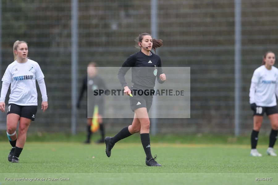 sport, action, Sportanlage Buchschwabacher Strasse 32, SV67, SV 67 Weinberg, SCS, SC Sand, Roßtal, Fussball, DFB, 2. Frauen-Bundesliga, 17.11.2024, 11. Spieltag - Bild-ID: 2454917 sport, action, Sportanlage Buchschwabacher Strasse 32, SV67, SV 67 Weinberg, SCS, SC Sand, Roßtal, Fussball, DFB, 2. Frauen-Bundesliga, 17.11.2024, 11. Spieltag - Bild-ID: 2454917