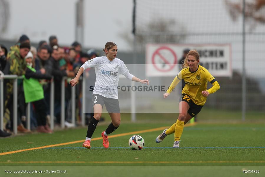 sport, action, Sportanlage Buchschwabacher Strasse 32, SV67, SV 67 Weinberg, SCS, SC Sand, Roßtal, Fussball, DFB, 2. Frauen-Bundesliga, 17.11.2024, 11. Spieltag - Bild-ID: 2454920 sport, action, Sportanlage Buchschwabacher Strasse 32, SV67, SV 67 Weinberg, SCS, SC Sand, Roßtal, Fussball, DFB, 2. Frauen-Bundesliga, 17.11.2024, 11. Spieltag - Bild-ID: 2454920