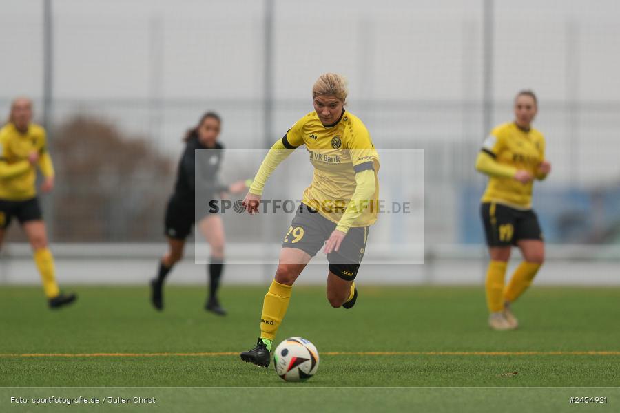 sport, action, Sportanlage Buchschwabacher Strasse 32, SV67, SV 67 Weinberg, SCS, SC Sand, Roßtal, Fussball, DFB, 2. Frauen-Bundesliga, 17.11.2024, 11. Spieltag - Bild-ID: 2454921 sport, action, Sportanlage Buchschwabacher Strasse 32, SV67, SV 67 Weinberg, SCS, SC Sand, Roßtal, Fussball, DFB, 2. Frauen-Bundesliga, 17.11.2024, 11. Spieltag - Bild-ID: 2454921