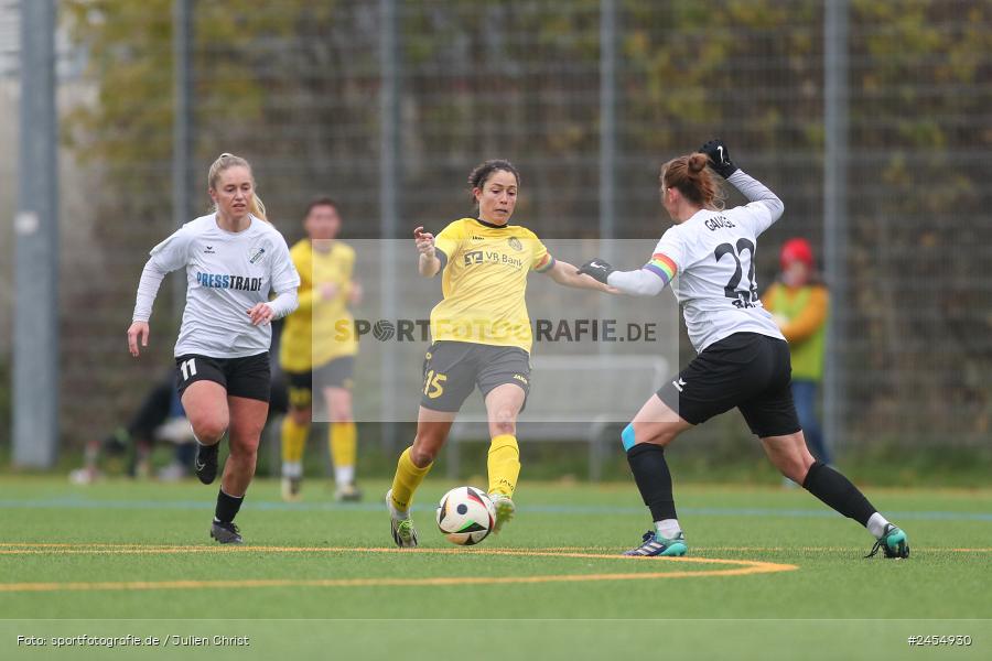 sport, action, Sportanlage Buchschwabacher Strasse 32, SV67, SV 67 Weinberg, SCS, SC Sand, Roßtal, Fussball, DFB, 2. Frauen-Bundesliga, 17.11.2024, 11. Spieltag - Bild-ID: 2454930