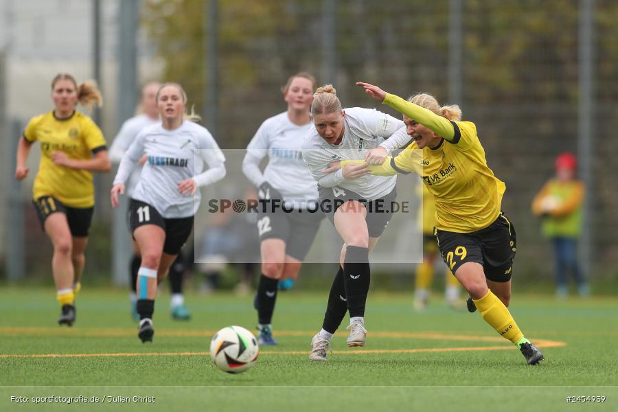 sport, action, Sportanlage Buchschwabacher Strasse 32, SV67, SV 67 Weinberg, SCS, SC Sand, Roßtal, Fussball, DFB, 2. Frauen-Bundesliga, 17.11.2024, 11. Spieltag - Bild-ID: 2454939