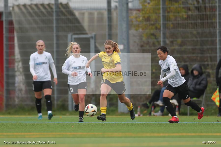sport, action, Sportanlage Buchschwabacher Strasse 32, SV67, SV 67 Weinberg, SCS, SC Sand, Roßtal, Fussball, DFB, 2. Frauen-Bundesliga, 17.11.2024, 11. Spieltag - Bild-ID: 2455004