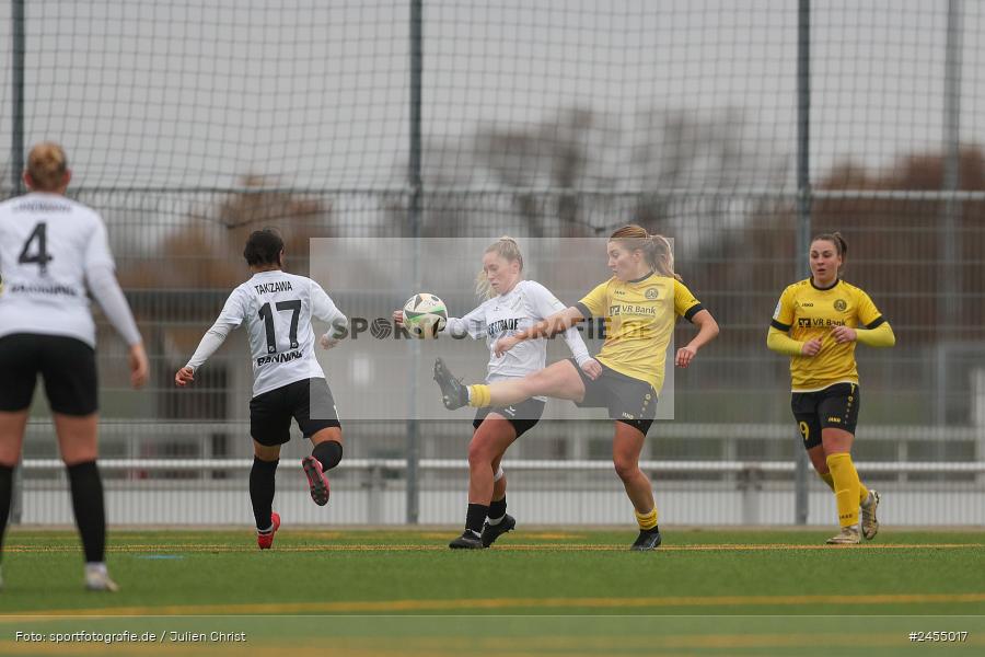 sport, action, Sportanlage Buchschwabacher Strasse 32, SV67, SV 67 Weinberg, SCS, SC Sand, Roßtal, Fussball, DFB, 2. Frauen-Bundesliga, 17.11.2024, 11. Spieltag - Bild-ID: 2455017