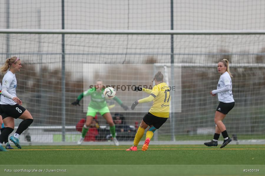 sport, action, Sportanlage Buchschwabacher Strasse 32, SV67, SV 67 Weinberg, SCS, SC Sand, Roßtal, Fussball, DFB, 2. Frauen-Bundesliga, 17.11.2024, 11. Spieltag - Bild-ID: 2455139 sport, action, Sportanlage Buchschwabacher Strasse 32, SV67, SV 67 Weinberg, SCS, SC Sand, Roßtal, Fussball, DFB, 2. Frauen-Bundesliga, 17.11.2024, 11. Spieltag - Bild-ID: 2455139