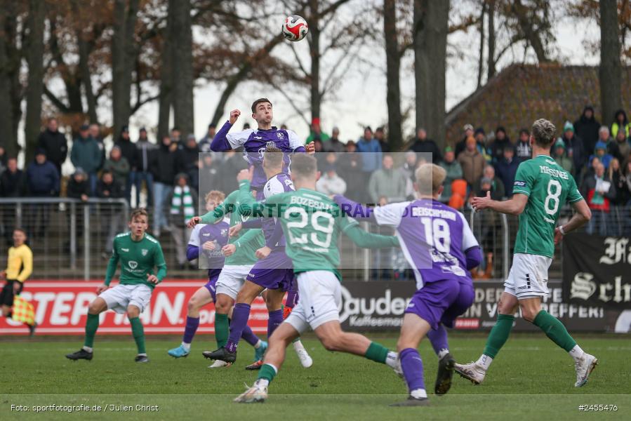 sport, action, Schweinfurt, Sachs-Stadion, Regionalliga Bayern, Fussball, FCS, FCE, FC Eintracht Bamberg, BFV, 23.11.2024, 21. Spieltag, 1. FC Schweinfurt 1905 - Bild-ID: 2455476