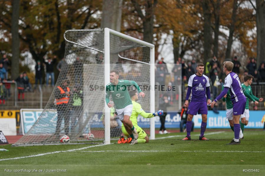sport, action, Schweinfurt, Sachs-Stadion, Regionalliga Bayern, Fussball, FCS, FCE, FC Eintracht Bamberg, BFV, 23.11.2024, 21. Spieltag, 1. FC Schweinfurt 1905 - Bild-ID: 2455482