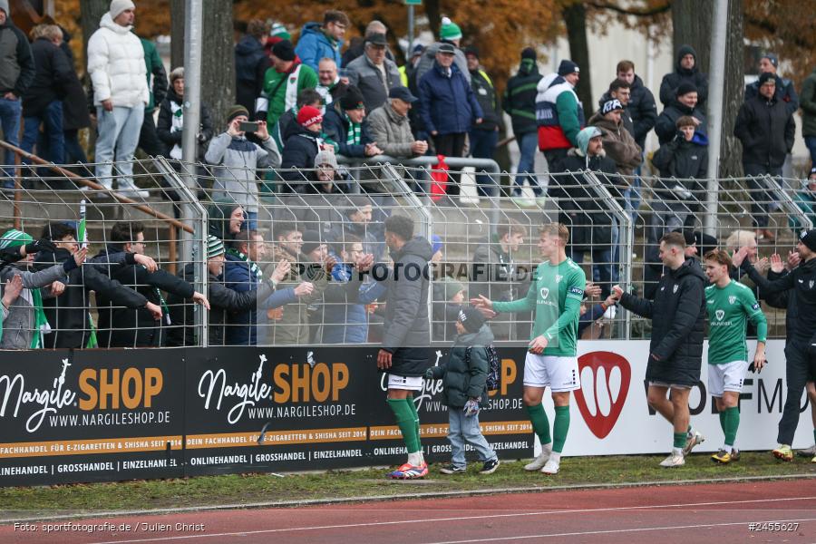 sport, action, Schweinfurt, Sachs-Stadion, Regionalliga Bayern, Fussball, FCS, FCE, FC Eintracht Bamberg, BFV, 23.11.2024, 21. Spieltag, 1. FC Schweinfurt 1905 - Bild-ID: 2455627