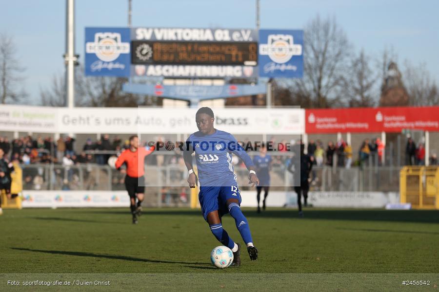 Stadion am Schönbusch, Aschaffenburg, 30.11.2024, sport, action, Fussball, BFV, 22. Spieltag, Regionalliga Bayern, FCB, SVA, FC Bayern München II, SV Viktoria Aschaffenburg - Bild-ID: 2456542