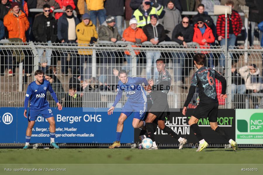 Stadion am Schönbusch, Aschaffenburg, 30.11.2024, sport, action, Fussball, BFV, 22. Spieltag, Regionalliga Bayern, FCB, SVA, FC Bayern München II, SV Viktoria Aschaffenburg - Bild-ID: 2456570