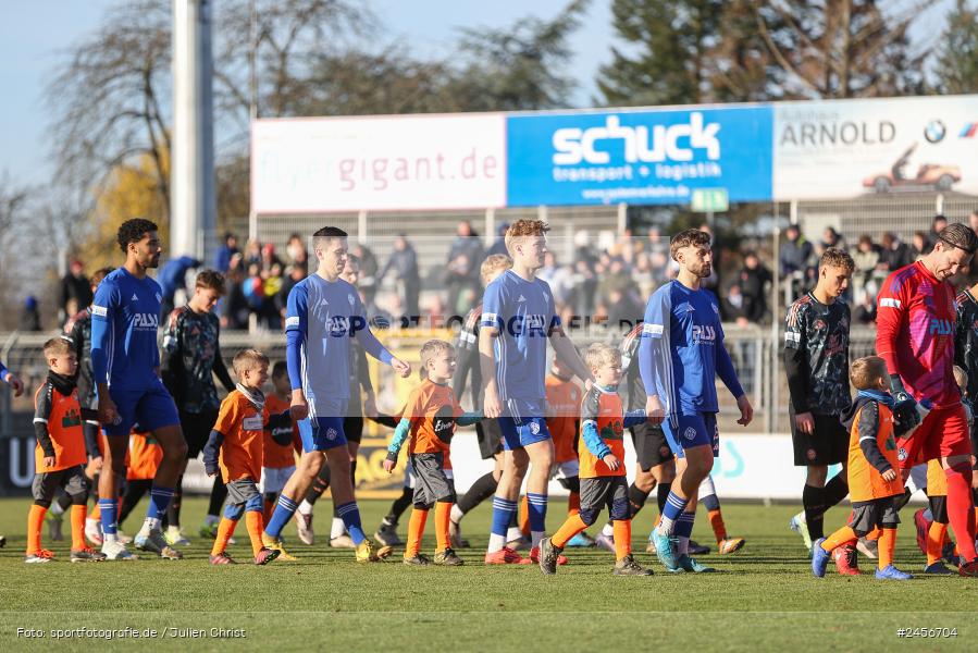 sport, action, Stadion am Schönbusch, SVA, SV Viktoria Aschaffenburg, Regionalliga Bayern, Fussball, FCB, FC Bayern München II, BFV, Aschaffenburg, 30.11.2024, 22. Spieltag - Bild-ID: 2456704