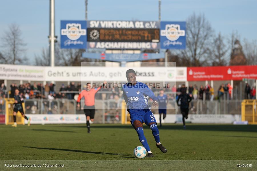 sport, action, Stadion am Schönbusch, SVA, SV Viktoria Aschaffenburg, Regionalliga Bayern, Fussball, FCB, FC Bayern München II, BFV, Aschaffenburg, 30.11.2024, 22. Spieltag - Bild-ID: 2456713