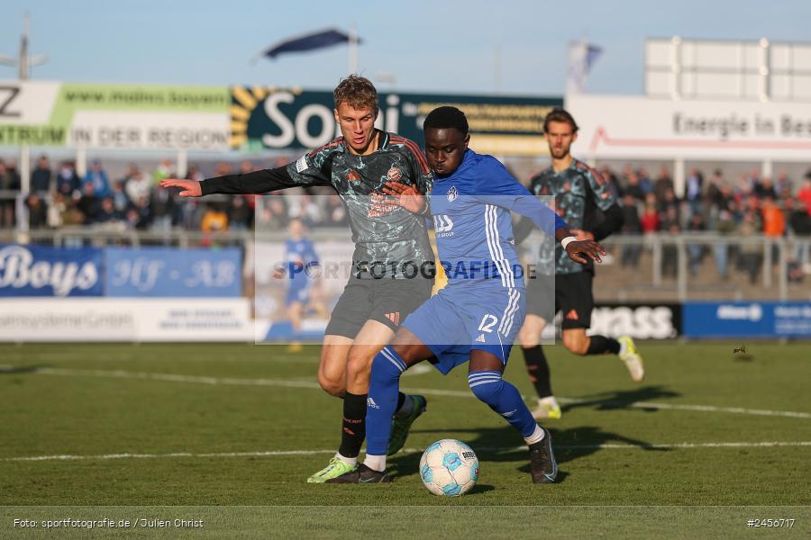 sport, action, Stadion am Schönbusch, SVA, SV Viktoria Aschaffenburg, Regionalliga Bayern, Fussball, FCB, FC Bayern München II, BFV, Aschaffenburg, 30.11.2024, 22. Spieltag - Bild-ID: 2456717
