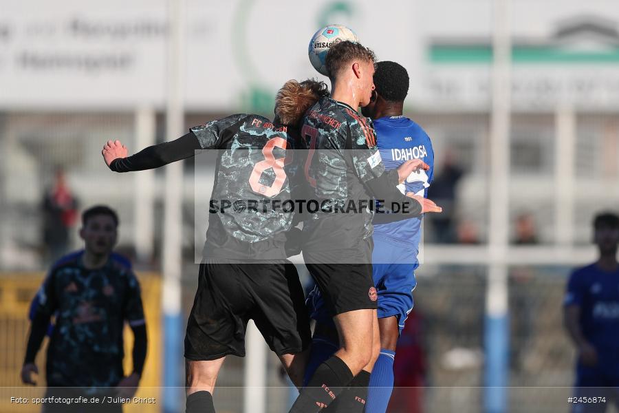 sport, action, Stadion am Schönbusch, SVA, SV Viktoria Aschaffenburg, Regionalliga Bayern, Fussball, FCB, FC Bayern München II, BFV, Aschaffenburg, 30.11.2024, 22. Spieltag - Bild-ID: 2456874