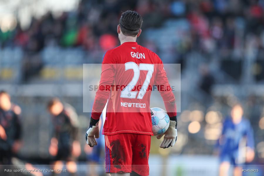 sport, action, Stadion am Schönbusch, SVA, SV Viktoria Aschaffenburg, Regionalliga Bayern, Fussball, FCB, FC Bayern München II, BFV, Aschaffenburg, 30.11.2024, 22. Spieltag - Bild-ID: 2456923 sport, action, Stadion am Schönbusch, SVA, SV Viktoria Aschaffenburg, Regionalliga Bayern, Fussball, FCB, FC Bayern München II, BFV, Aschaffenburg, 30.11.2024, 22. Spieltag - Bild-ID: 2456923