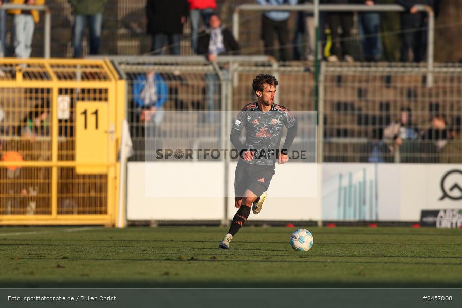 sport, action, Stadion am Schönbusch, SVA, SV Viktoria Aschaffenburg, Regionalliga Bayern, Fussball, FCB, FC Bayern München II, BFV, Aschaffenburg, 30.11.2024, 22. Spieltag - Bild-ID: 2457008 sport, action, Stadion am Schönbusch, SVA, SV Viktoria Aschaffenburg, Regionalliga Bayern, Fussball, FCB, FC Bayern München II, BFV, Aschaffenburg, 30.11.2024, 22. Spieltag - Bild-ID: 2457008