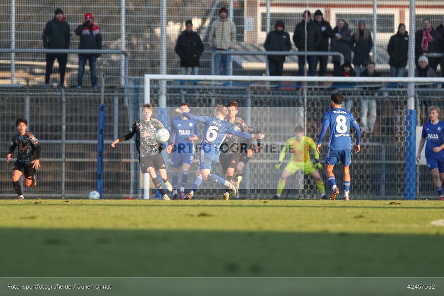 sport, action, Stadion am Schönbusch, SVA, SV Viktoria Aschaffenburg, Regionalliga Bayern, Fussball, FCB, FC Bayern München II, BFV, Aschaffenburg, 30.11.2024, 22. Spieltag - Bild-ID: 2457032