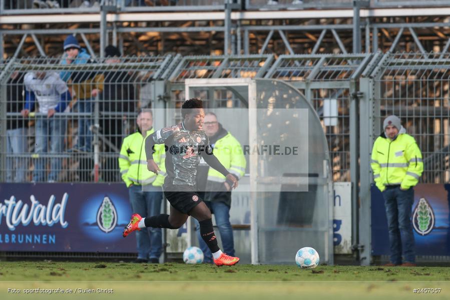 sport, action, Stadion am Schönbusch, SVA, SV Viktoria Aschaffenburg, Regionalliga Bayern, Fussball, FCB, FC Bayern München II, BFV, Aschaffenburg, 30.11.2024, 22. Spieltag - Bild-ID: 2457057