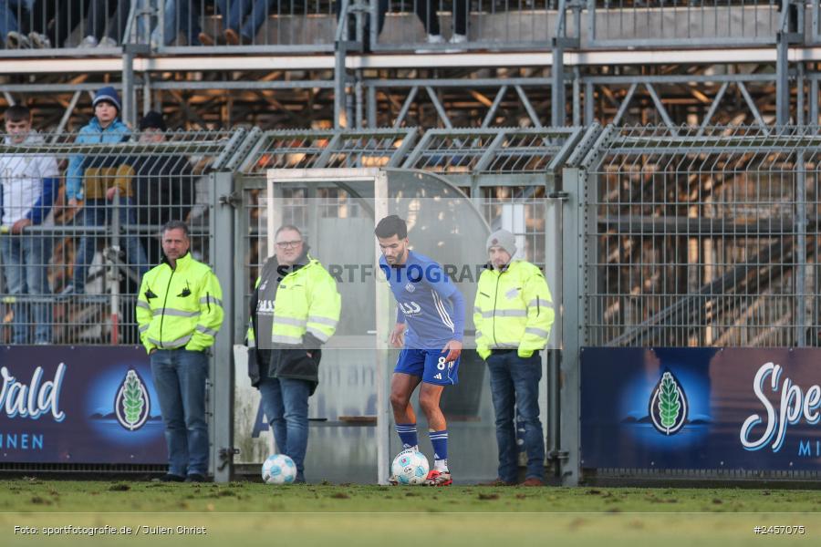 sport, action, Stadion am Schönbusch, SVA, SV Viktoria Aschaffenburg, Regionalliga Bayern, Fussball, FCB, FC Bayern München II, BFV, Aschaffenburg, 30.11.2024, 22. Spieltag - Bild-ID: 2457075