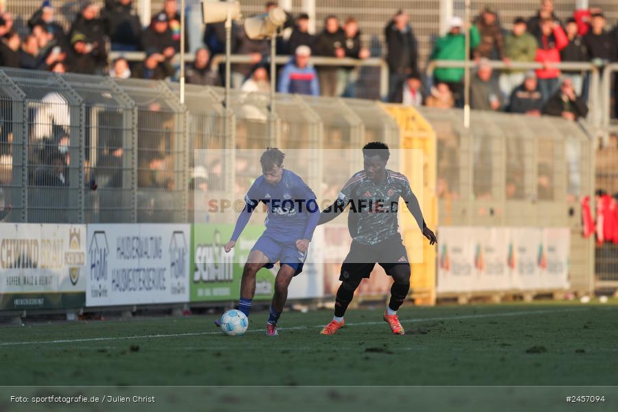sport, action, Stadion am Schönbusch, SVA, SV Viktoria Aschaffenburg, Regionalliga Bayern, Fussball, FCB, FC Bayern München II, BFV, Aschaffenburg, 30.11.2024, 22. Spieltag - Bild-ID: 2457094
