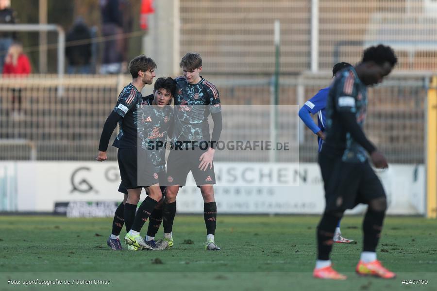 sport, action, Stadion am Schönbusch, SVA, SV Viktoria Aschaffenburg, Regionalliga Bayern, Fussball, FCB, FC Bayern München II, BFV, Aschaffenburg, 30.11.2024, 22. Spieltag - Bild-ID: 2457150 sport, action, Stadion am Schönbusch, SVA, SV Viktoria Aschaffenburg, Regionalliga Bayern, Fussball, FCB, FC Bayern München II, BFV, Aschaffenburg, 30.11.2024, 22. Spieltag - Bild-ID: 2457150