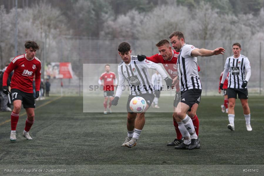 Sportgelände, Grünsfeld, 01.12.2024, sport, action, Fussball, 19. Spieltag, bfv-Landesliga Odenwald, SVE, FCG, SV Eintracht Nassig, FC Grünsfeld - Bild-ID: 2457412