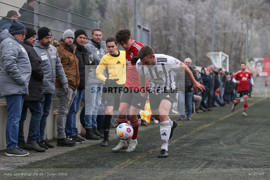 Sportgelände, Grünsfeld, 01.12.2024, sport, action, Fussball, 19. Spieltag, bfv-Landesliga Odenwald, SVE, FCG, SV Eintracht Nassig, FC Grünsfeld - Bild-ID: 2457417