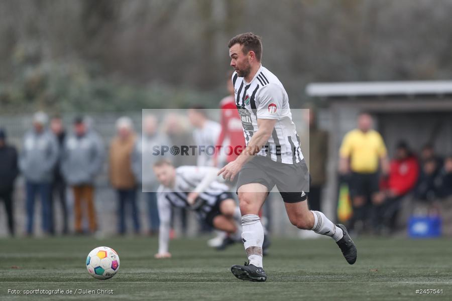 Sportgelände, Grünsfeld, 01.12.2024, sport, action, Fussball, 19. Spieltag, bfv-Landesliga Odenwald, SVE, FCG, SV Eintracht Nassig, FC Grünsfeld - Bild-ID: 2457541