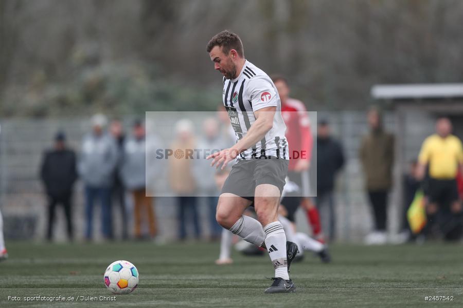 Sportgelände, Grünsfeld, 01.12.2024, sport, action, Fussball, 19. Spieltag, bfv-Landesliga Odenwald, SVE, FCG, SV Eintracht Nassig, FC Grünsfeld - Bild-ID: 2457542