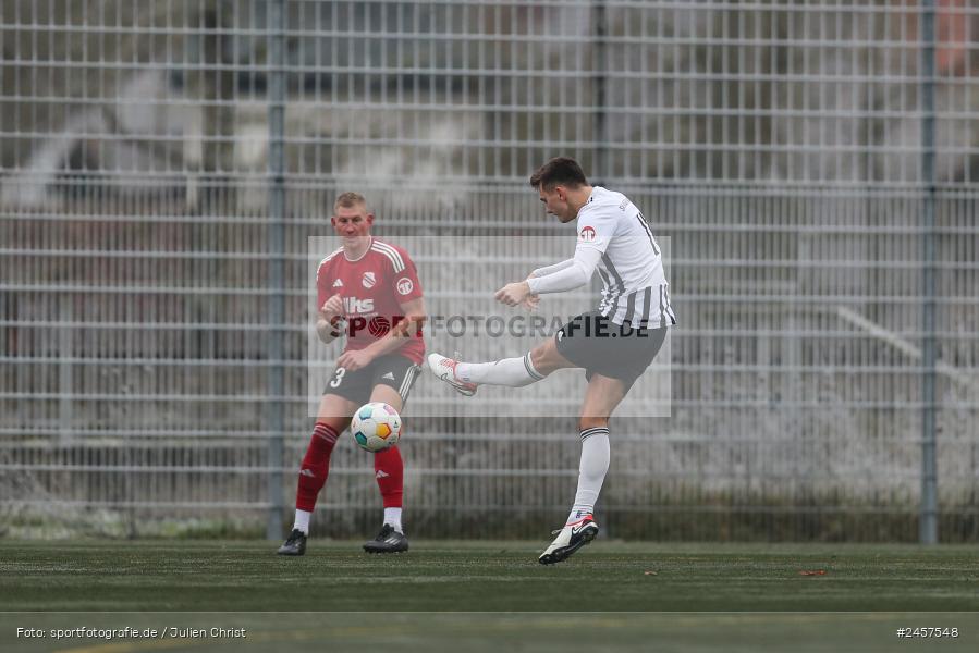 Sportgelände, Grünsfeld, 01.12.2024, sport, action, Fussball, 19. Spieltag, bfv-Landesliga Odenwald, SVE, FCG, SV Eintracht Nassig, FC Grünsfeld - Bild-ID: 2457548