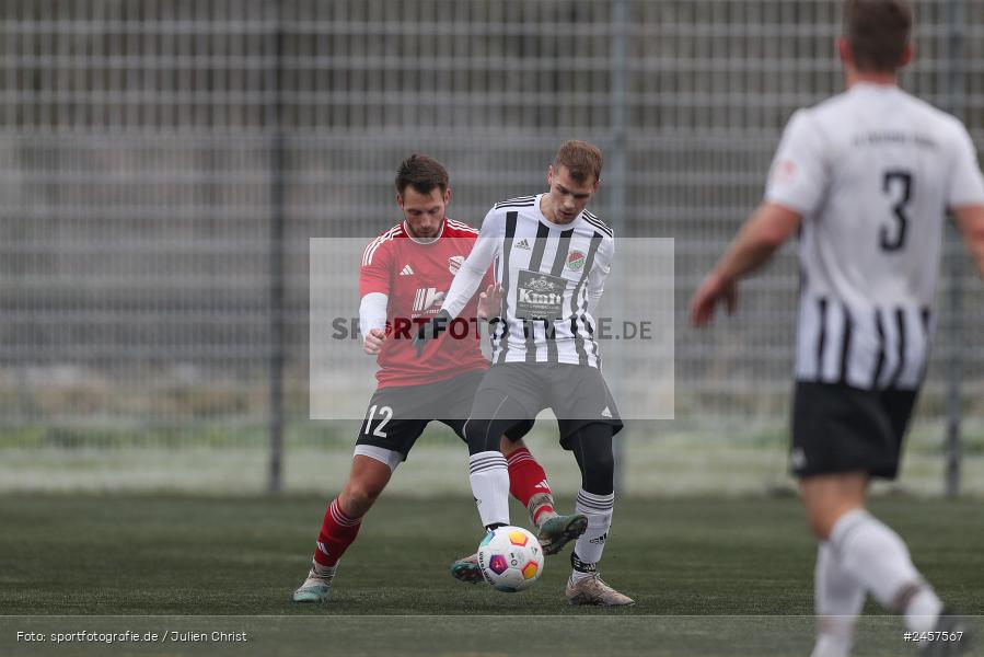 Sportgelände, Grünsfeld, 01.12.2024, sport, action, Fussball, 19. Spieltag, bfv-Landesliga Odenwald, SVE, FCG, SV Eintracht Nassig, FC Grünsfeld - Bild-ID: 2457567