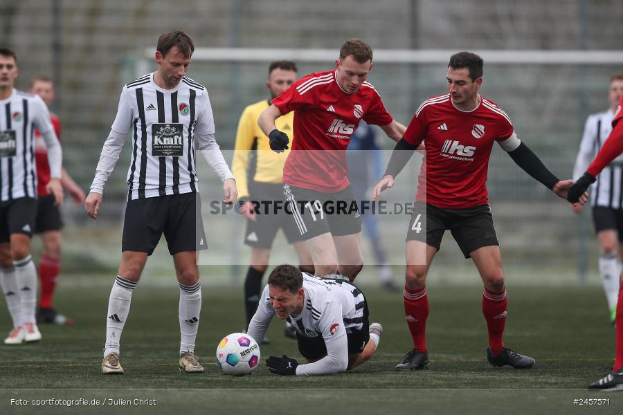 Sportgelände, Grünsfeld, 01.12.2024, sport, action, Fussball, 19. Spieltag, bfv-Landesliga Odenwald, SVE, FCG, SV Eintracht Nassig, FC Grünsfeld - Bild-ID: 2457571