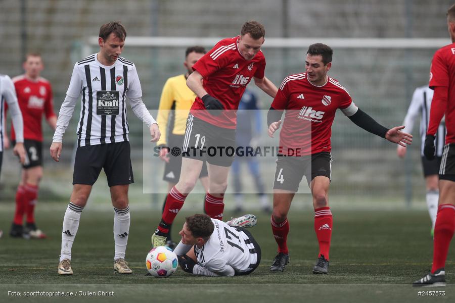 Sportgelände, Grünsfeld, 01.12.2024, sport, action, Fussball, 19. Spieltag, bfv-Landesliga Odenwald, SVE, FCG, SV Eintracht Nassig, FC Grünsfeld - Bild-ID: 2457573