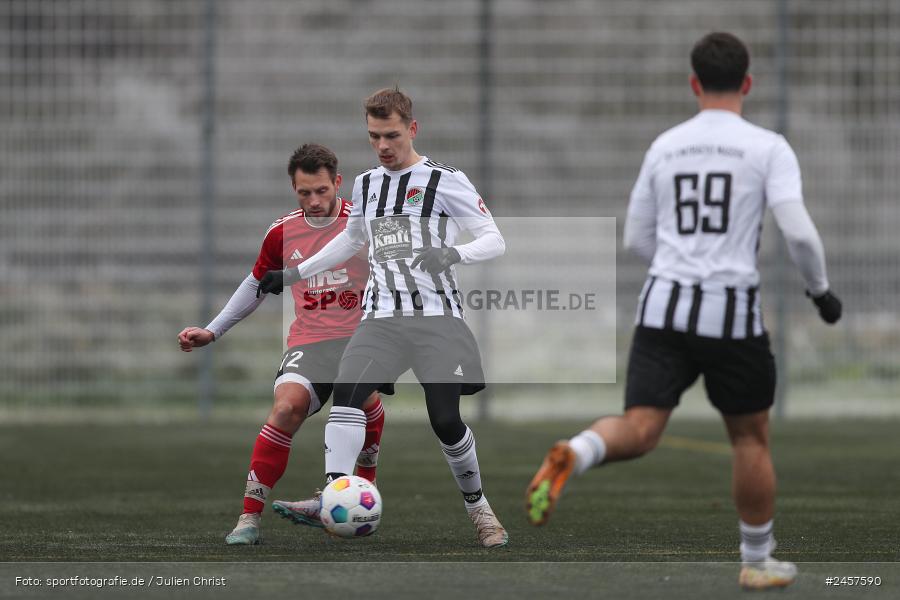 Sportgelände, Grünsfeld, 01.12.2024, sport, action, Fussball, 19. Spieltag, bfv-Landesliga Odenwald, SVE, FCG, SV Eintracht Nassig, FC Grünsfeld - Bild-ID: 2457590