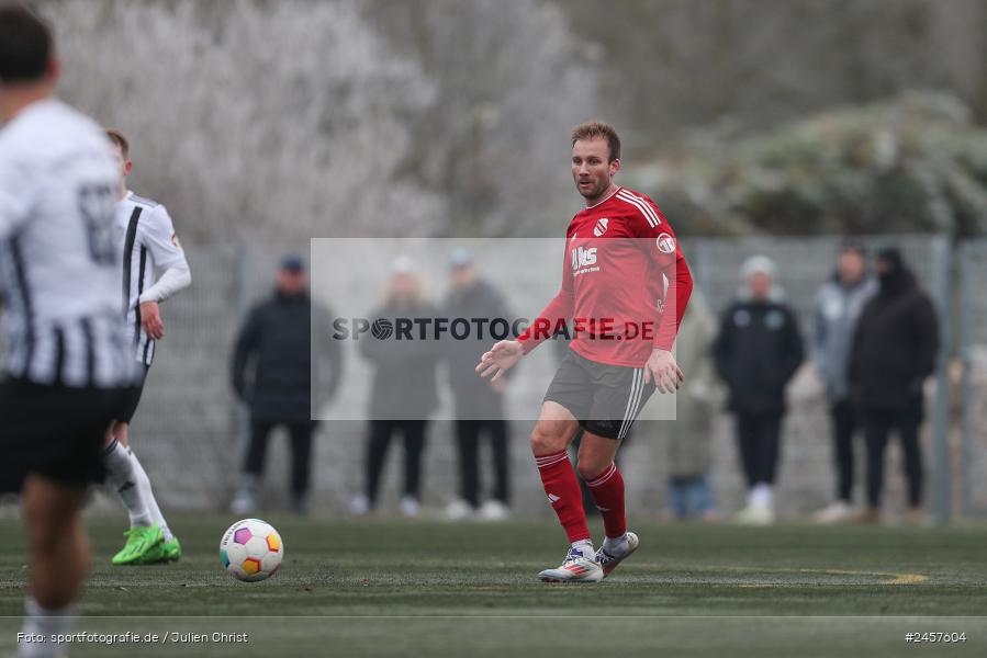 Sportgelände, Grünsfeld, 01.12.2024, sport, action, Fussball, 19. Spieltag, bfv-Landesliga Odenwald, SVE, FCG, SV Eintracht Nassig, FC Grünsfeld - Bild-ID: 2457604